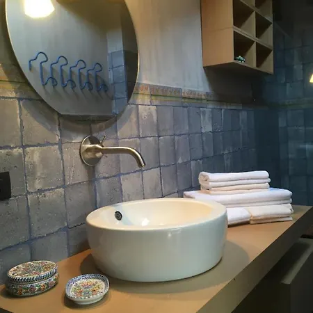 Ananda 베르바니아