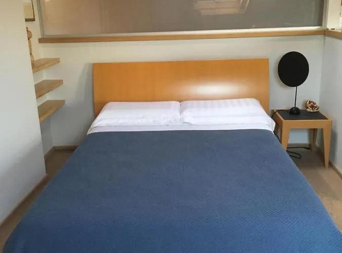 Bed and breakfast Ananda 4*